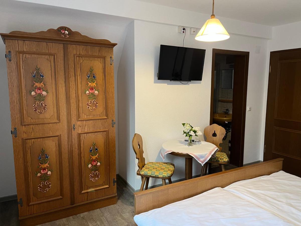 Pension Main-Art Mainstockheim Экстерьер фото