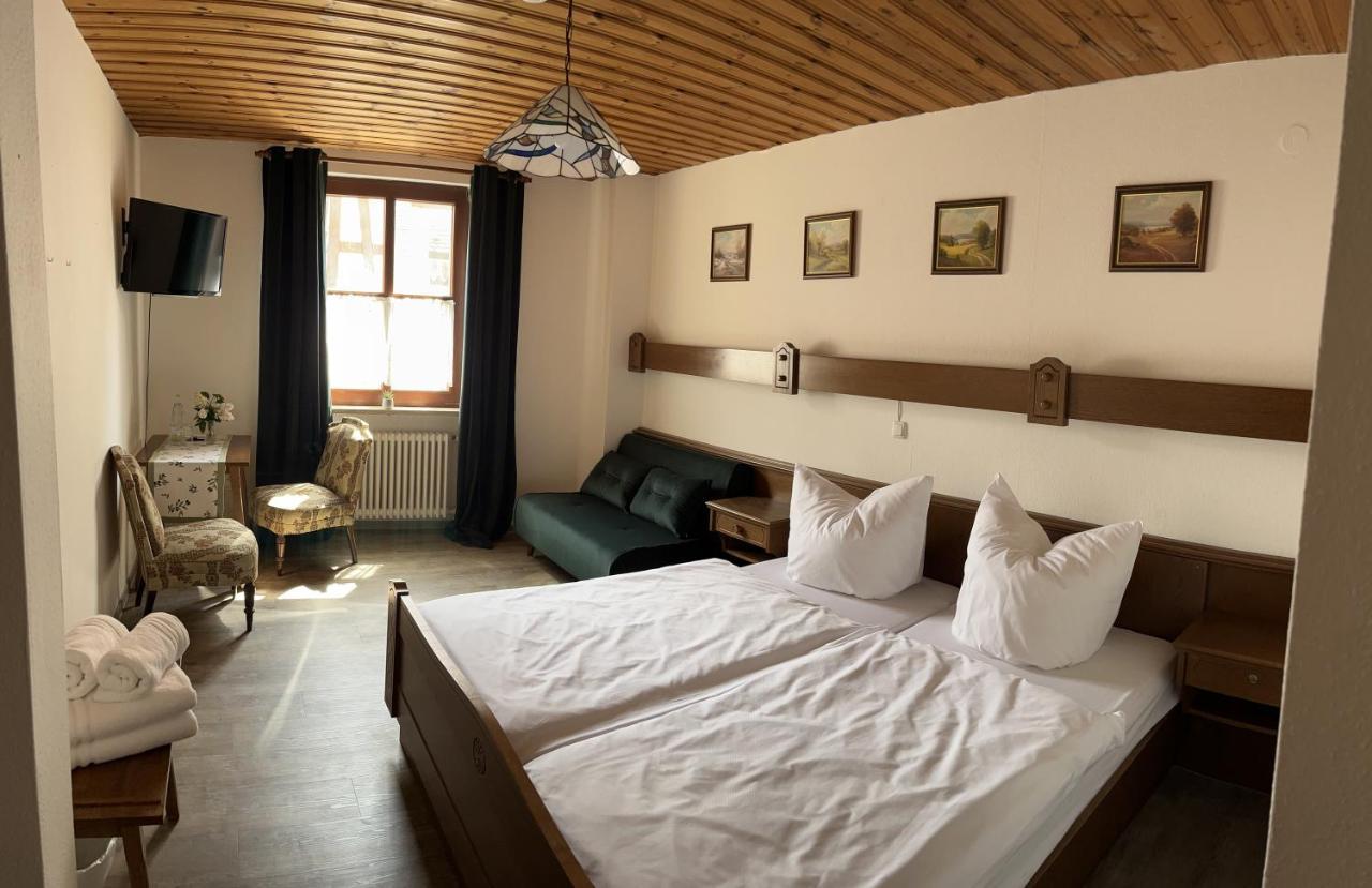 Pension Main-Art Mainstockheim Экстерьер фото
