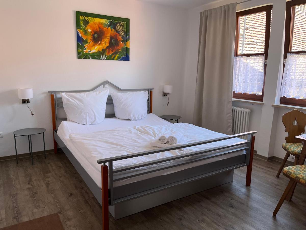 Pension Main-Art Mainstockheim Экстерьер фото