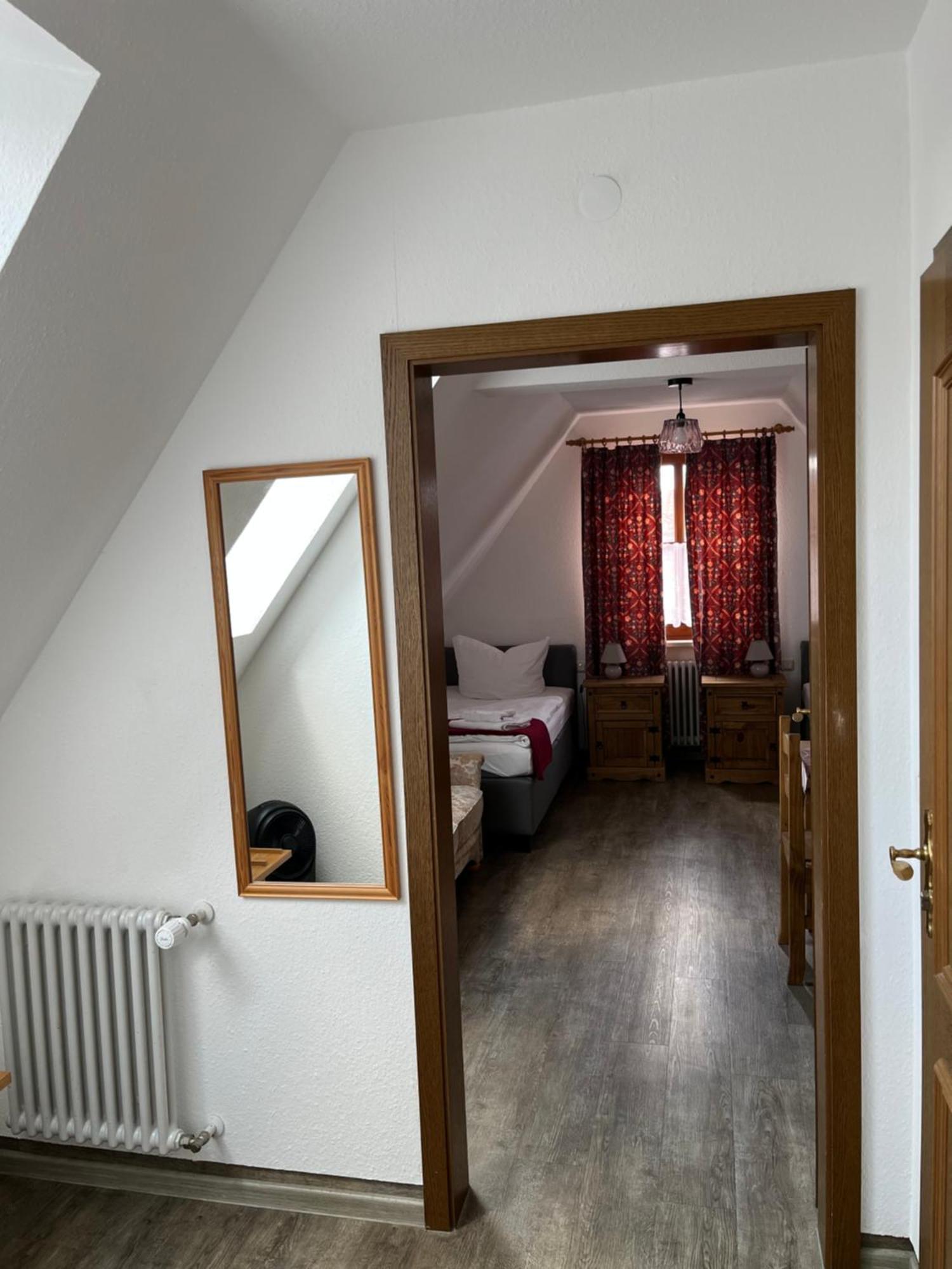 Pension Main-Art Mainstockheim Экстерьер фото